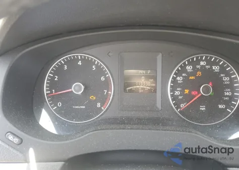 2013 Volkswagen Jetta Se z USA, uszkodzony, nr VIN 3VWDP7AJ5DM448022